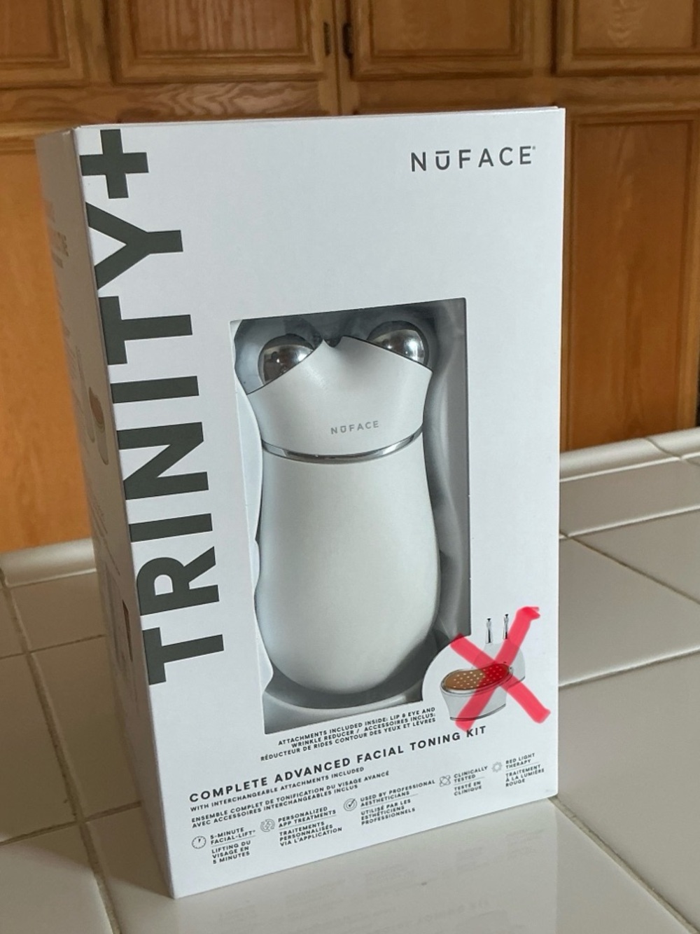 NuFACE Trinity Plus Microcurrent Facial Toning Device *PLEASE READ DESCRIPTION*